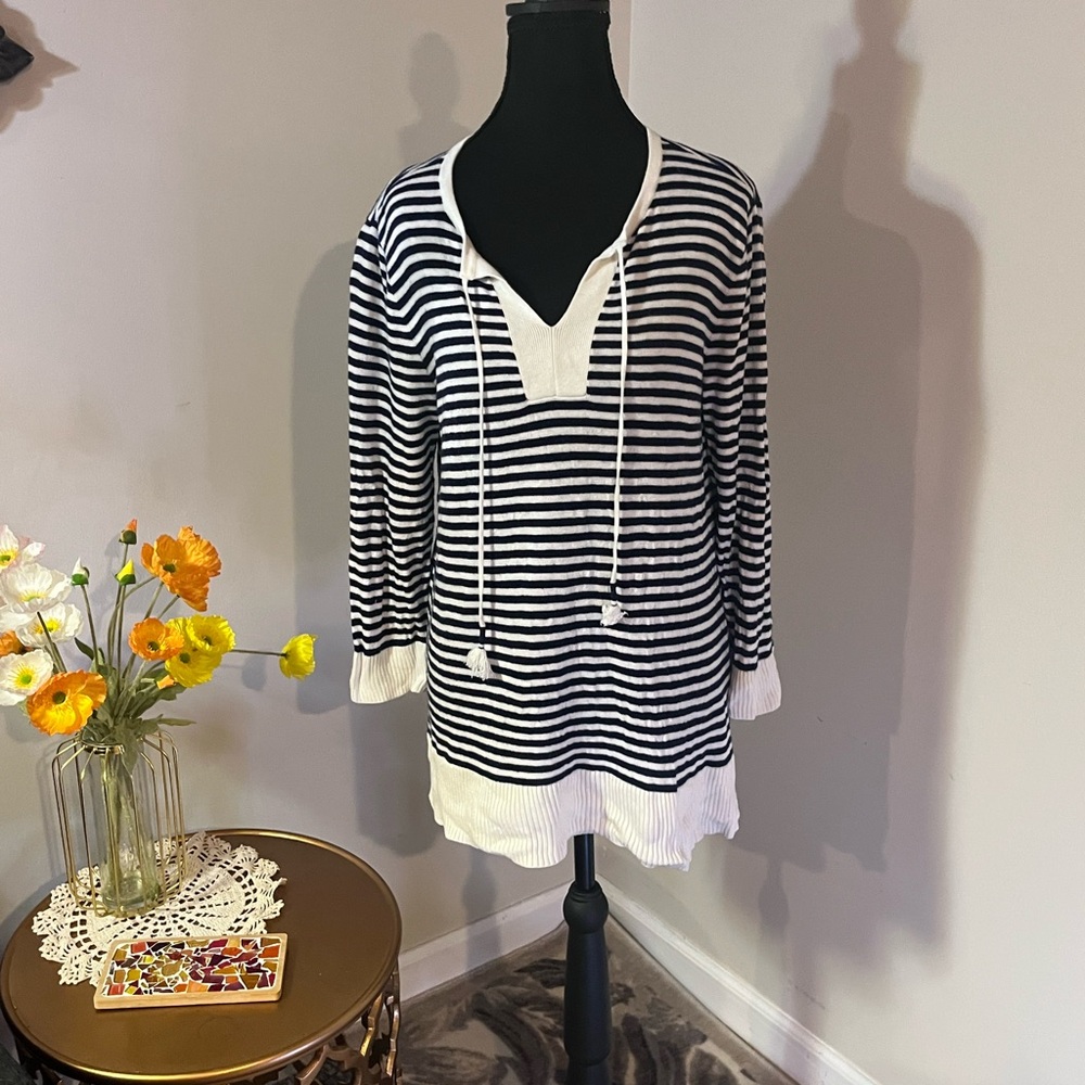 Market & Spruce Navy and White Striped Top